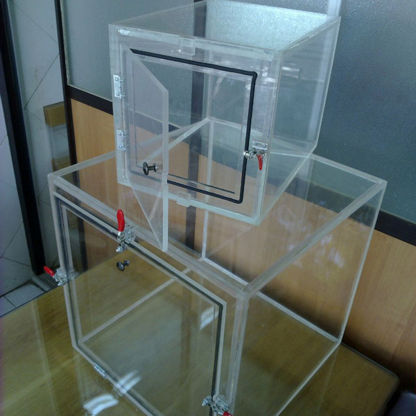 Laboratory Glove Boxes – Sepahan poly tajhiz company